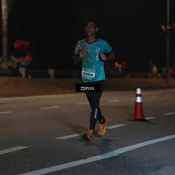 Runner Photo 5914373