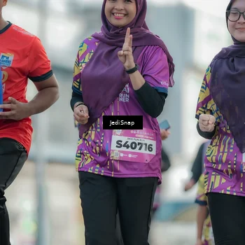 Runner Photo 5914383