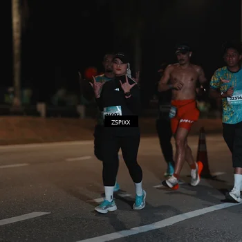 Runner Photo 5914417