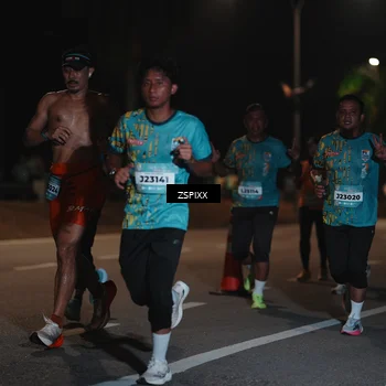 Runner Photo 5914421
