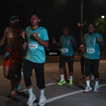Runner Photo 5914430