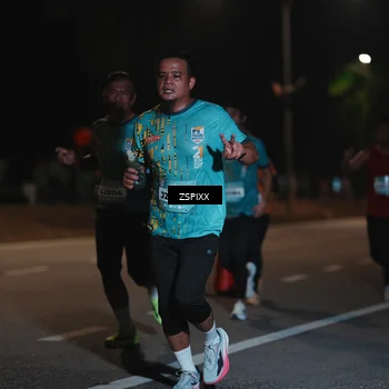 Runner Photo 5914441
