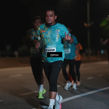 Runner Photo 5914445