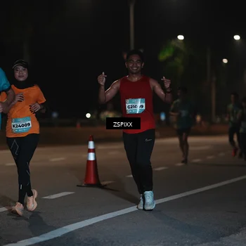 Runner Photo 5914458