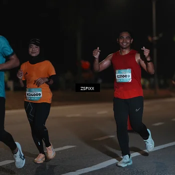 Runner Photo 5914465