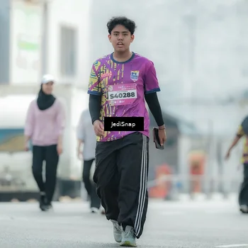 Runner Photo 5914467