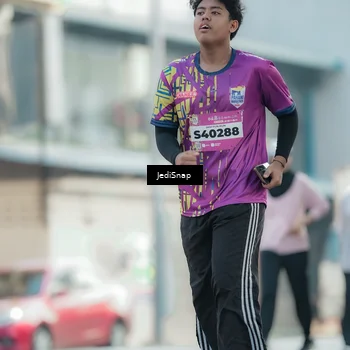 Runner Photo 5914476