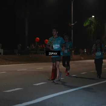 Runner Photo 5914495