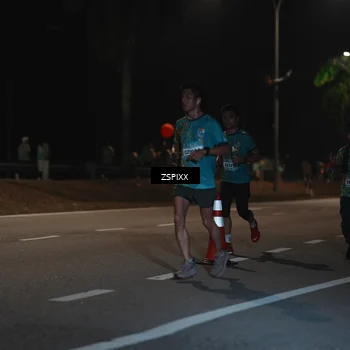 Runner Photo 5914506