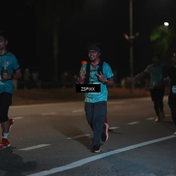 Runner Photo 5914536