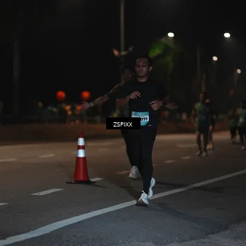 Runner Photo 5914582