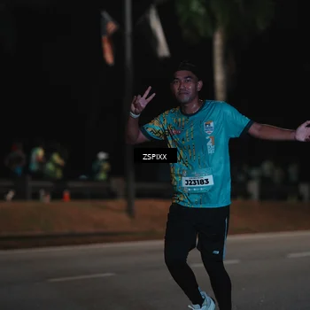 Runner Photo 5914594
