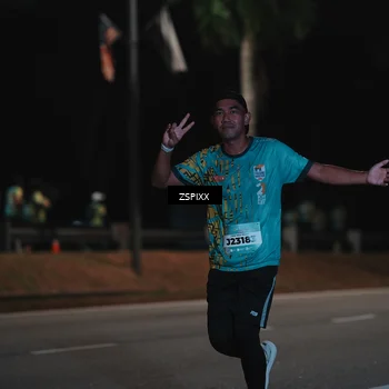 Runner Photo 5914605