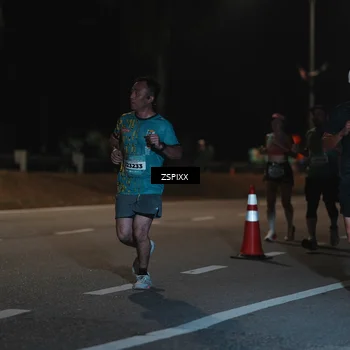 Runner Photo 5914615
