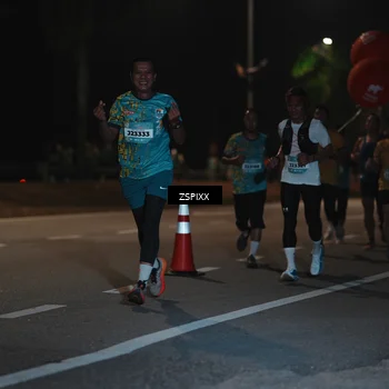 Runner Photo 5914664