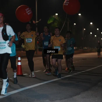 Runner Photo 5914695