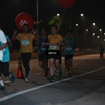 Runner Photo 5914715