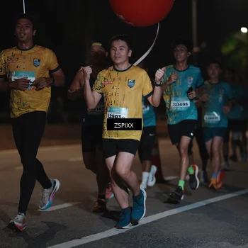 Runner Photo 5914734