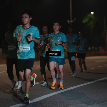Runner Photo 5914748