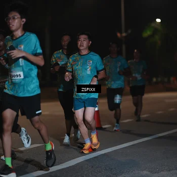 Runner Photo 5914753
