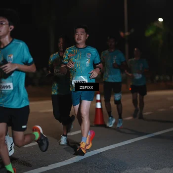 Runner Photo 5914759
