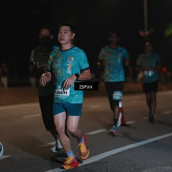 Runner Photo 5914765
