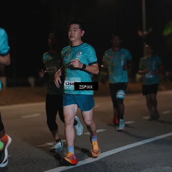 Runner Photo 5914768