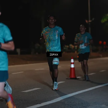 Runner Photo 5914778