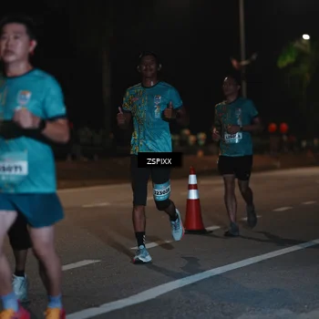 Runner Photo 5914816