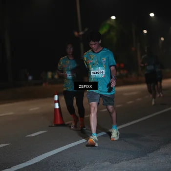 Runner Photo 5914845