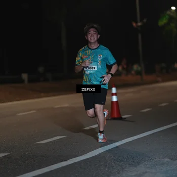 Runner Photo 5914937