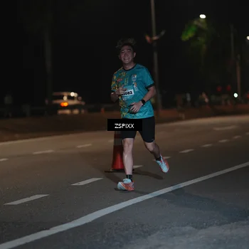Runner Photo 5914947