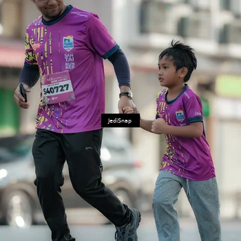 Runner Photo 5914960