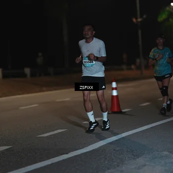 Runner Photo 5914973
