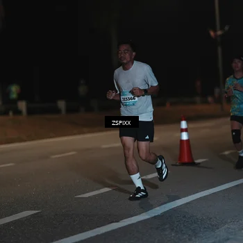Runner Photo 5914981
