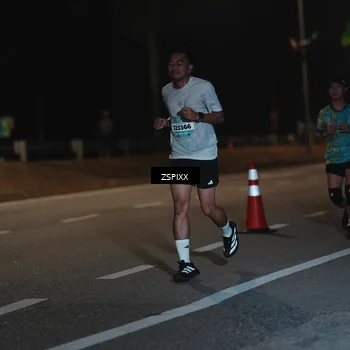Runner Photo 5914983