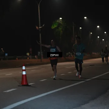 Runner Photo 5915040