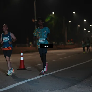 Runner Photo 5915063
