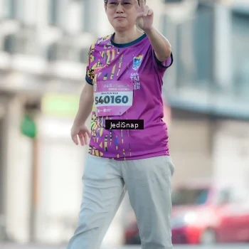 Runner Photo 5915086