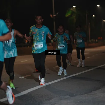 Runner Photo 5915113