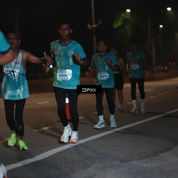 Runner Photo 5915116
