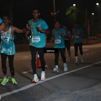Runner Photo 5915127
