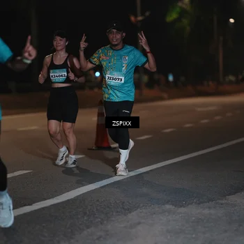 Runner Photo 5915151