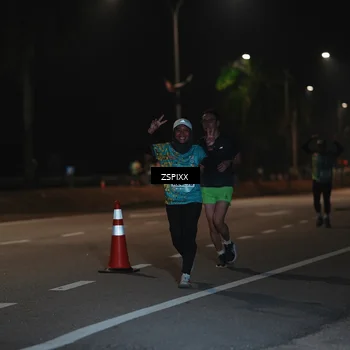 Runner Photo 5915167