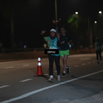 Runner Photo 5915172