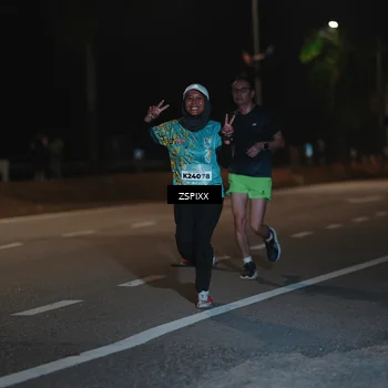 Runner Photo 5915191