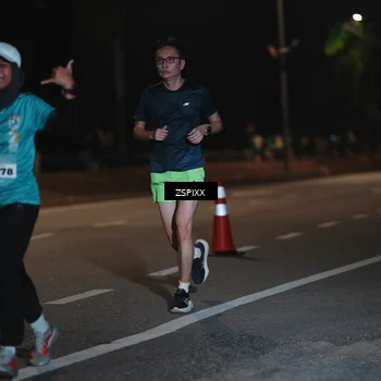 Runner Photo 5915206