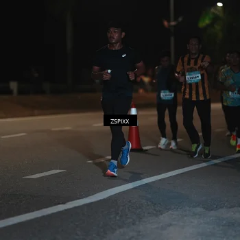 Runner Photo 5915334