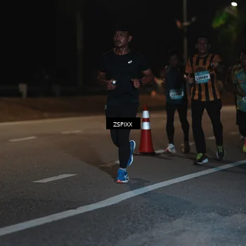 Runner Photo 5915342