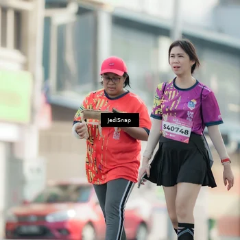 Runner Photo 5915360